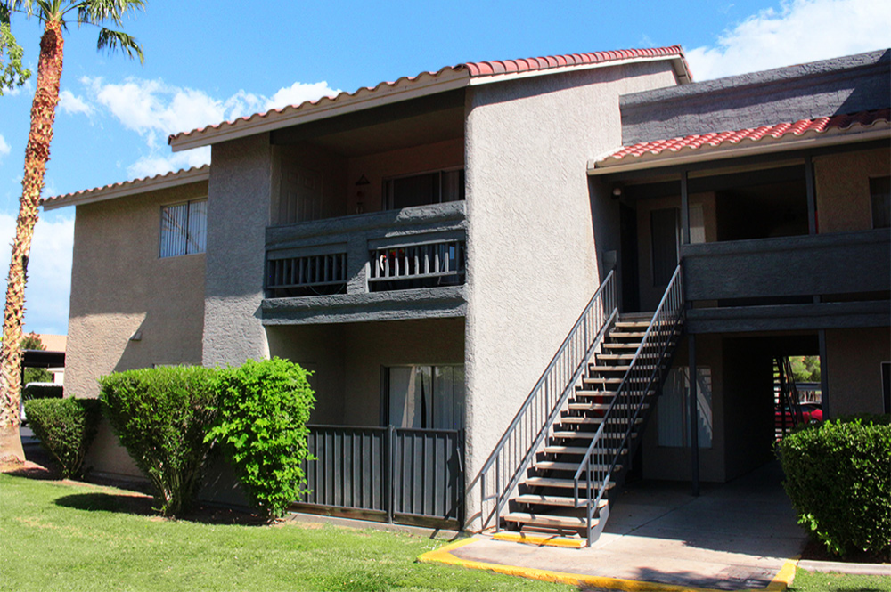 Take a tour today and view Exteriors 5 for yourself at the Silver Palms Apartments