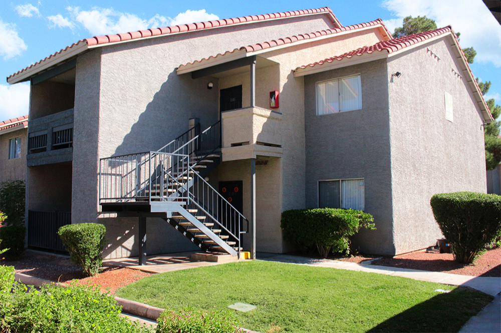 Take a tour today and view Exteriors 3 for yourself at the Silver Palms Apartments